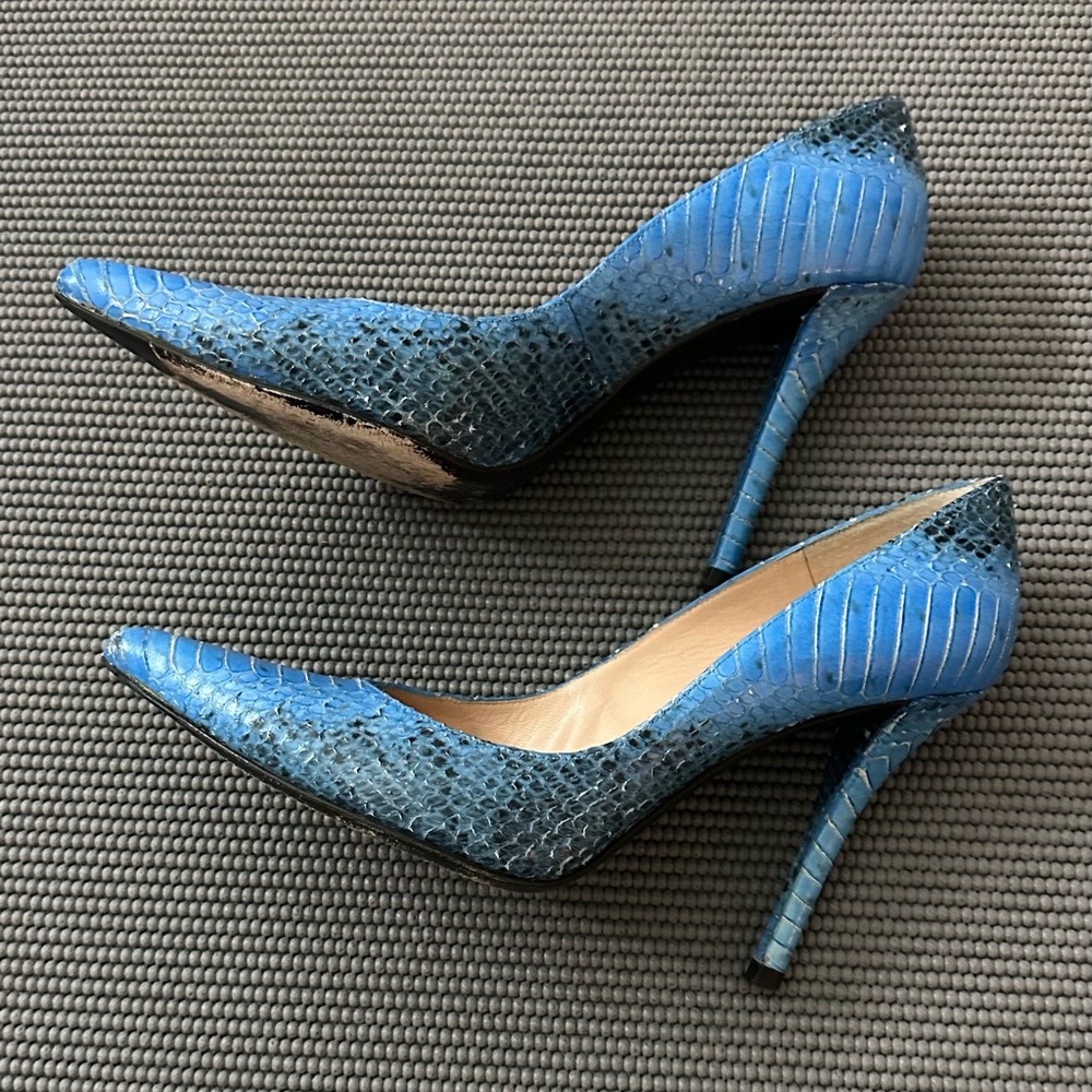 Stuart Weitzman Blue Python Pumps - image 7